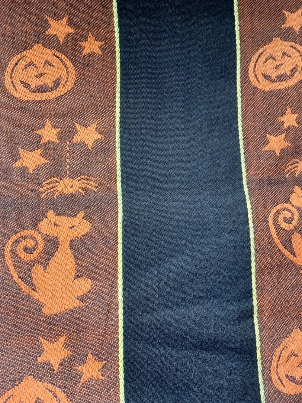 Halloween Fabric 8 yds QUALITY Pumpkins Black Cats Spiders 8 YARDS